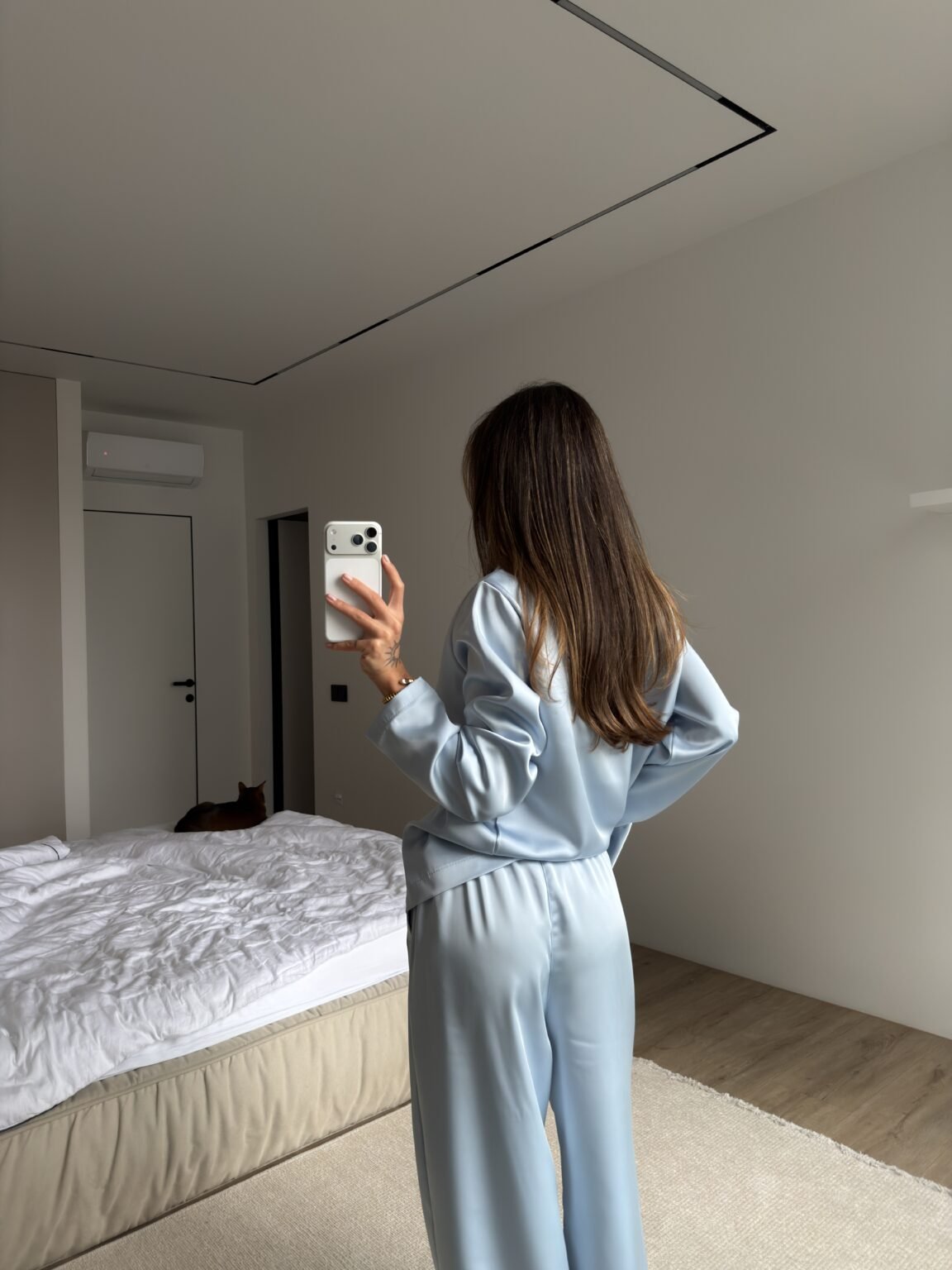Sky M 3 - Piece Sky Satin Set Pajama Harir