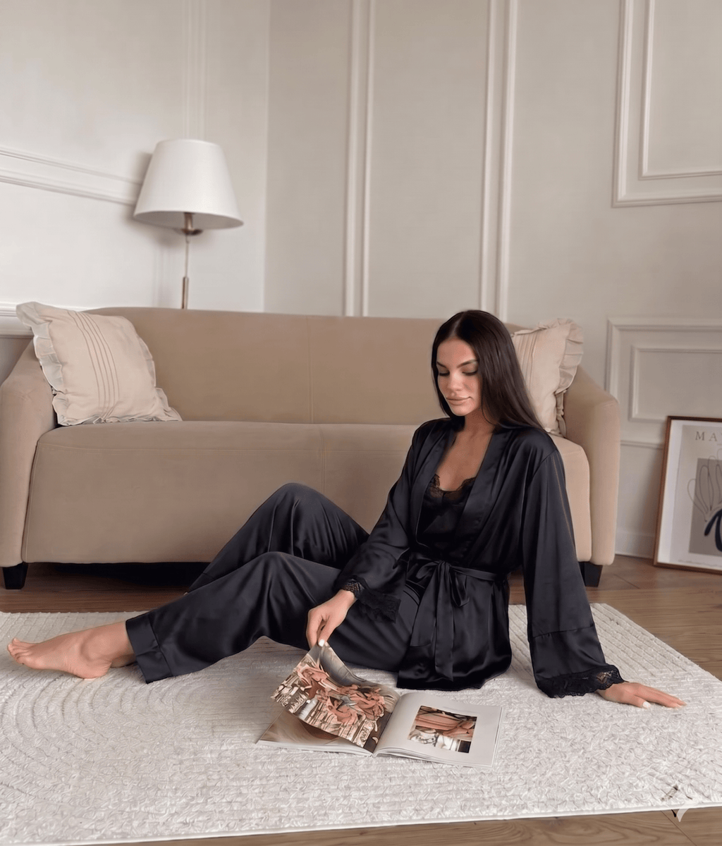  Black Queen Lace Satin Pajama Set – 3 Piece Harir